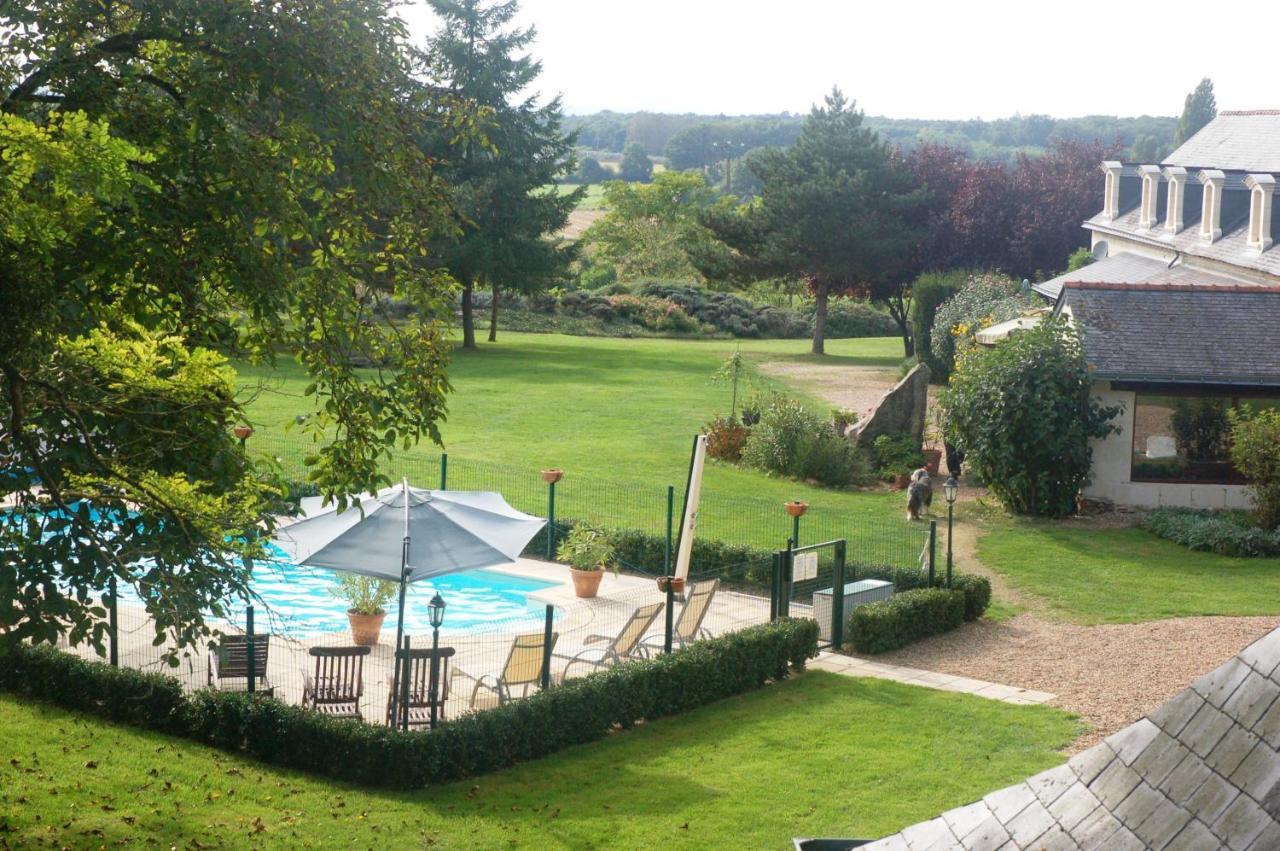 Le Logis Du Pressoir Self Catering Gites In Beautiful 18Th Century Estate In The Heart Of The Loire Valley With Heated Pool And Extensive Grounds. Les Bois-d'Anjou Zewnętrze zdjęcie