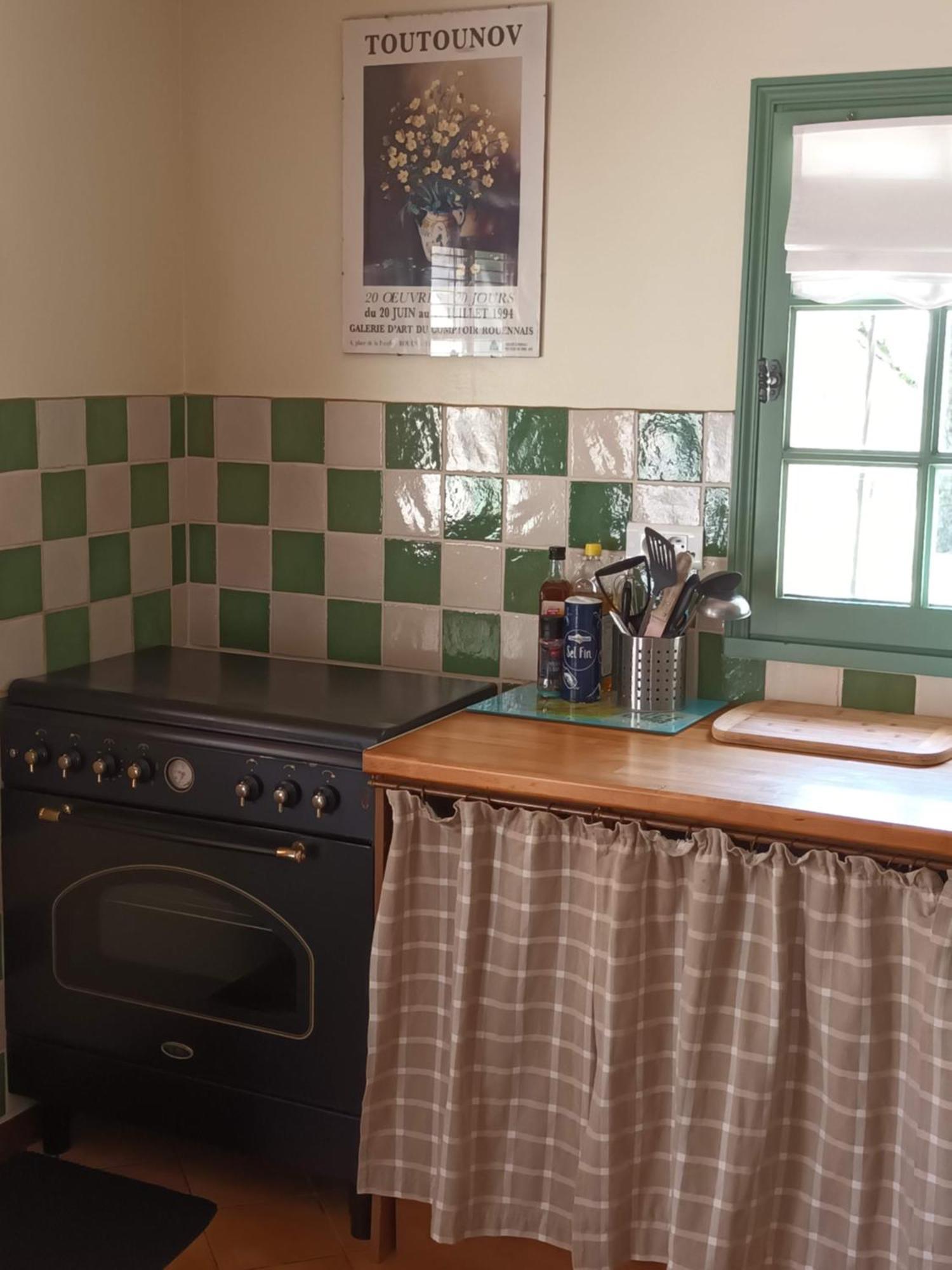 Le Logis Du Pressoir Self Catering Gites In Beautiful 18Th Century Estate In The Heart Of The Loire Valley With Heated Pool And Extensive Grounds. Les Bois-d'Anjou Pokój zdjęcie